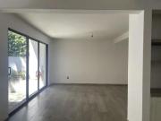 SE VENDE/RENTA CASA EN LOMAS DE VISTA HERMOSA