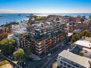 Sea Breezes, Ocean Glimpses & City/Coastal Convenience...