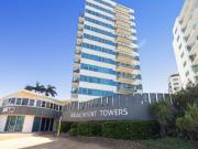 Sea, Sun, and Style Beachfront Unit in Maroochydore