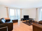 Seacon Tower, Hutchings Street, London E14, 2 bed flat...