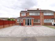 Seacourt Road, Langley SL3, 3 bed semi detached house to...