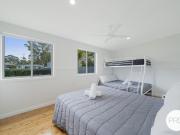 Seaside Charm & Contemporary Comfort in Dunbogan