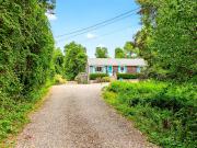 Seaside house with garden and terrace