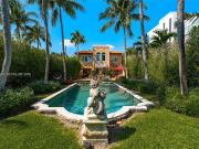 Seaside property with garden