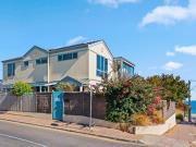 Seaside Serenity, Coastal Lifestyle Welcome to Your...
