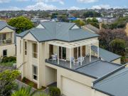 Seaside Sophistication with Unrivalled Beachfront Views