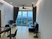 Season Luxury Apartment Larkin 2 bed 2 Bath Blok B