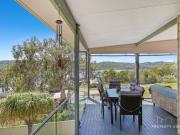 Seaviews, Space to Spare & Style In Spades