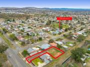 Price Reduced Secluded Block, Close to town, 622m2 approx Price Reduced Secluded Block, Close to town, 622m2 approx