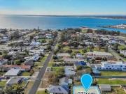 Secluded Private Green Titled Block in Old Halls Head