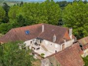 Secteur Gourdon Bel ensemble immobilier en pierre sur...