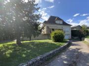 Secteur Gramat, proche toutes commodités, cadre paisible...