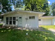 Section 8 Welcomed! Beautifully Renovated 3 bedroom