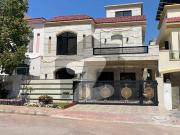 Sector C1 10 Marla Brand New Designer House For Sale