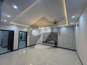 Sector C1 10 Marla House For Sale in Bahria Enclave...
