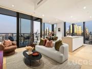 SECURE A RARE DOUBLE STOREY PENTHOUSE AT NO.1 COLLINS WHARF