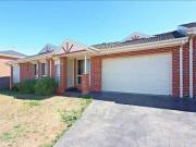2/5 Amarina Close, Meadow Heights, Vic 3048