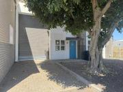 secure unit to rent in airport industria