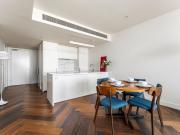 Secure Wesley College & Albert Park Lake Views Within...
