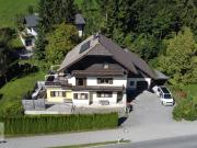 Seeham Haus mit 2 Whg, 296m² WNFl 940m² Grund, sonnig...