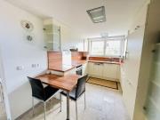 Sehr gepflegte möblierte Maisonette mit Garten