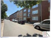 Sehr gepflegtes MFH! Dreikönigenviertel Neuss!...