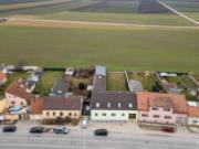 Sehr großes Haus im Herzen von Lassee