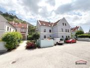 Sehr gute Lage 3 Zimmerwohnung mit Parkplatz in Bisamberg!