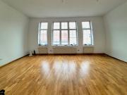 Sehr helle Atelier Wohnung im 7ten