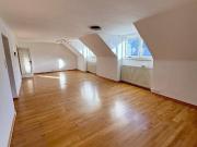 SEHR HELLE, PROVISIONSFREIE, 120m² 3,5 ZIMMER WOHNUNG IN...