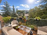 SEHR HELLE, RUHIGE DACHGESCHOSS MAISONETTE MIT...