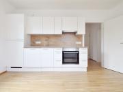 SEHR SCHÖNE 2 ZIMMER WOHNUNG MIT TOP ANBINDUNGEN