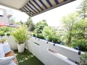Sehr schöne 3.5 Zimmer Wohnung mit Balkon, Parkplatz und...