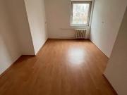 Sehr schöne 3 Zimmer Wohnung mit Balkon und innen...