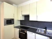 Sehr schöne 4 Zimmer Wohnung mit 13m² Außenfläche!...
