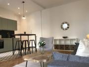 Sehr schöne Altbau Balkonwohnung Neuhausen