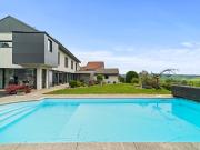 Sehr schöne Familienvilla, Swimmingpool und Blick auf...