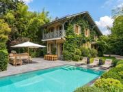 Sehr schönes Haus mit Charakter, komplett renoviert und...