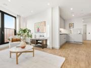 Selbourne Road, London E17, 2 bed flat to rent, £2,805...