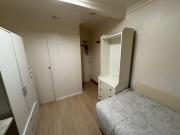 Self Contained Studio Flat – Stoke Newington