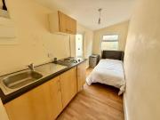 Self Contained Studio – Ideal for One Person