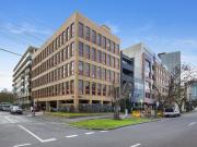 Self contained Whole Floor