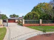 SellingKey Presents 13 Chesham Mews!