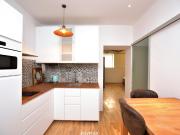 Seltene Gelegenheit charmanter Altbau: Zwei...