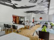 SELTENE GELEGENHEIT IN EINEM PULSIERENDEN DORF