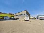 Seltenes Bauland mit tollem Gewerbehaus sucht neuen Besitzer