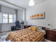 ? Semi ático junto al Parque García Lorca: vive o...