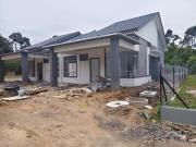 Semi D 4 Bilik Tidur Berdekatan Simpang 4 Bukit Payong