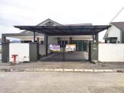 Semi D Near Botani Gated Guarded