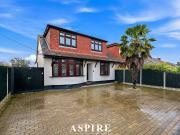 5 Bedroom Semi Detached House